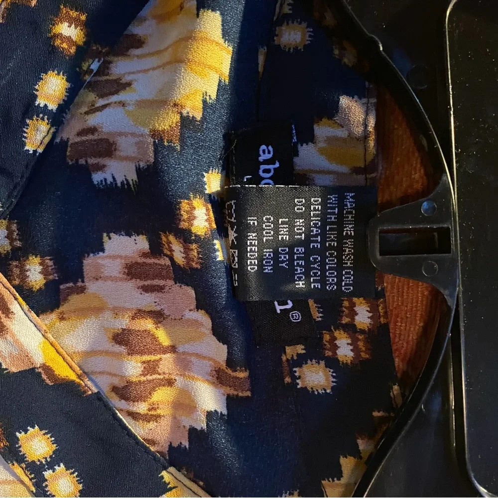 Ladies tunic blouse with belt, blue/gold size xl - Picture 3 of 4